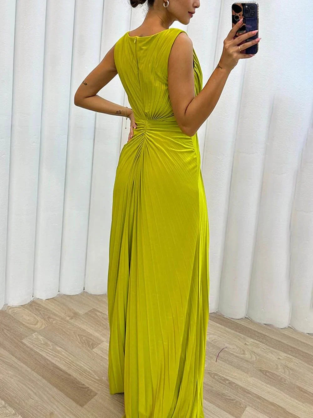 DAVINA – ELEGANTES MAXI DESIGN