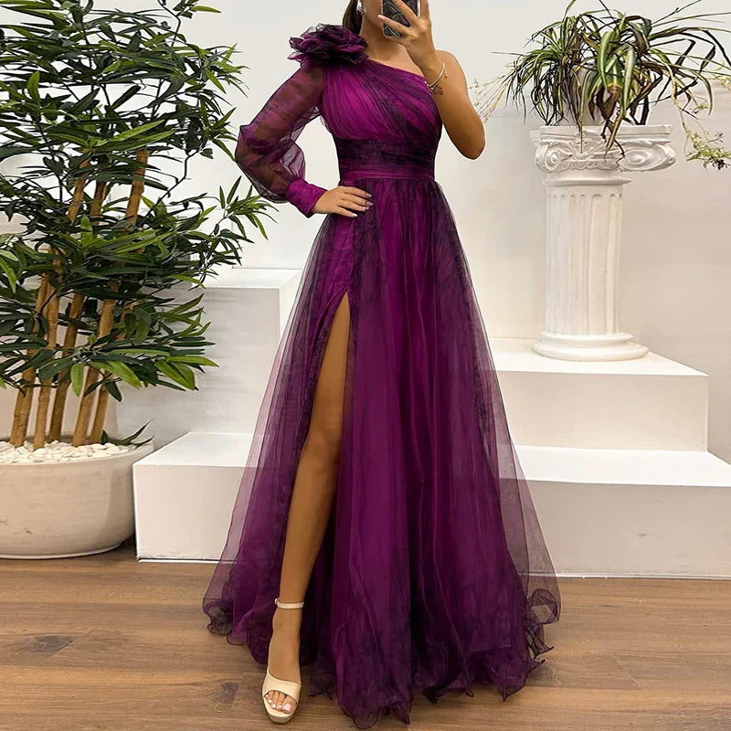 JUDITH – ELEGANTER EIN-SCHULTER-STIL