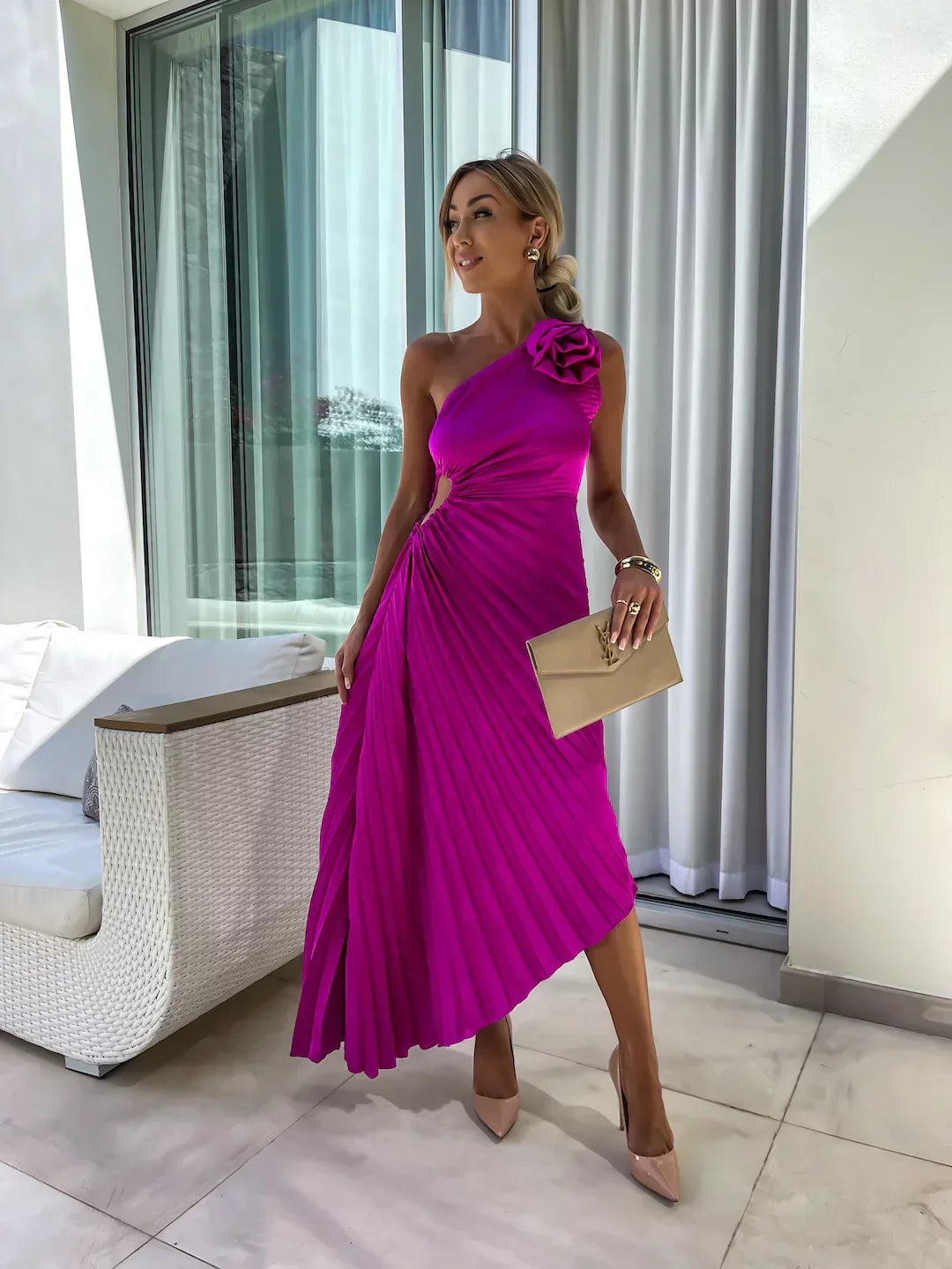 LIZBETH – ELEGANTES ROMANTISCHES DESIGN