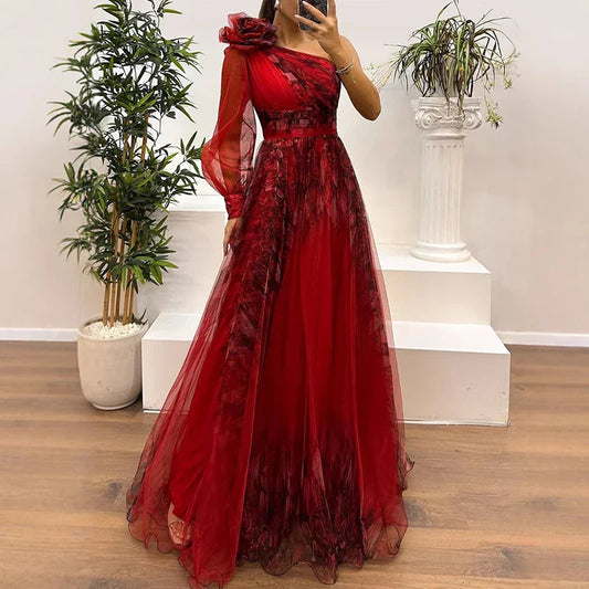 JUDITH – ELEGANTER EIN-SCHULTER-STIL