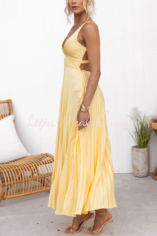 LUCY – ELEGANTES PLISSEE DESIGN