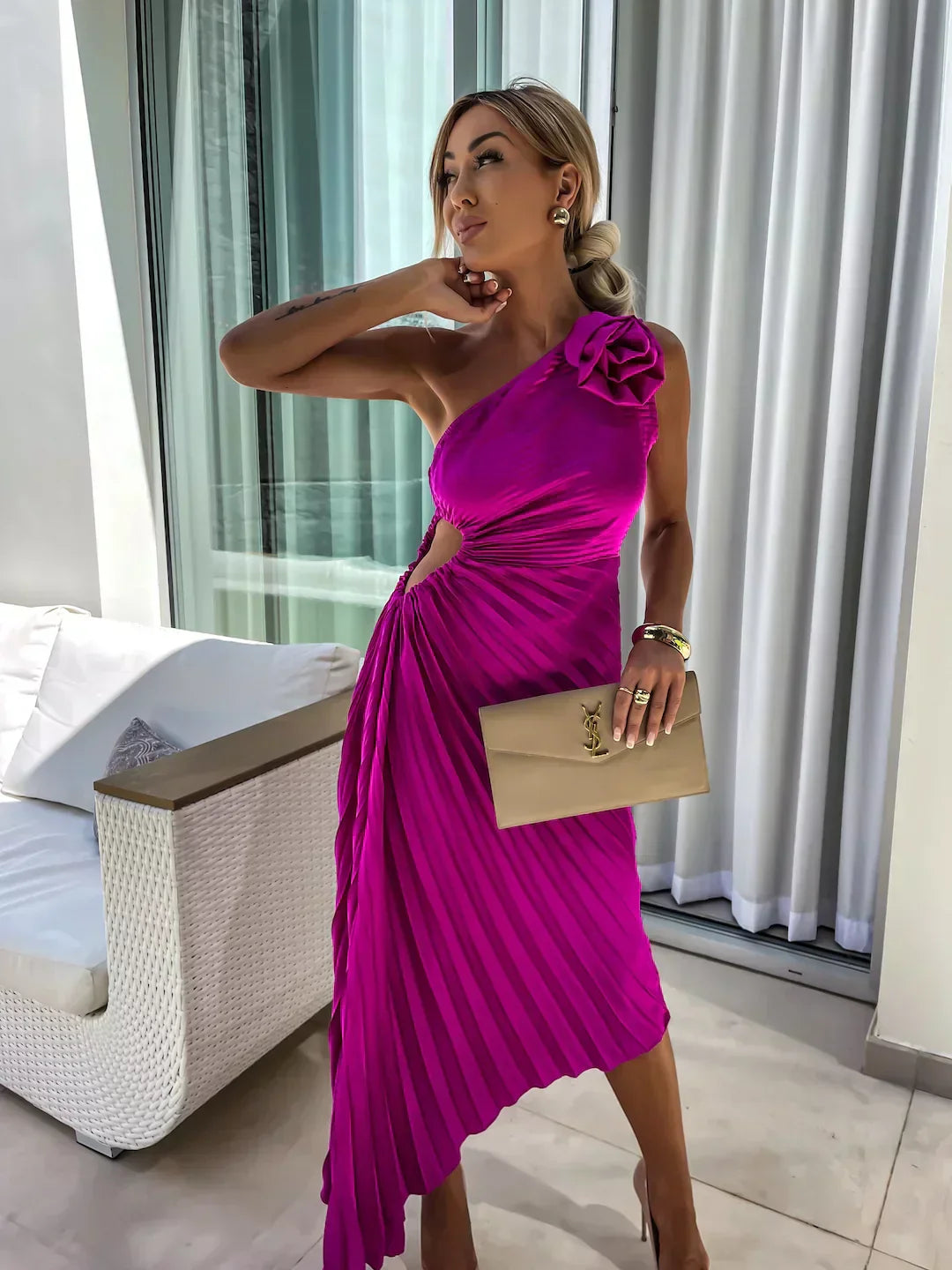 LIZBETH – ELEGANTES ROMANTISCHES DESIGN