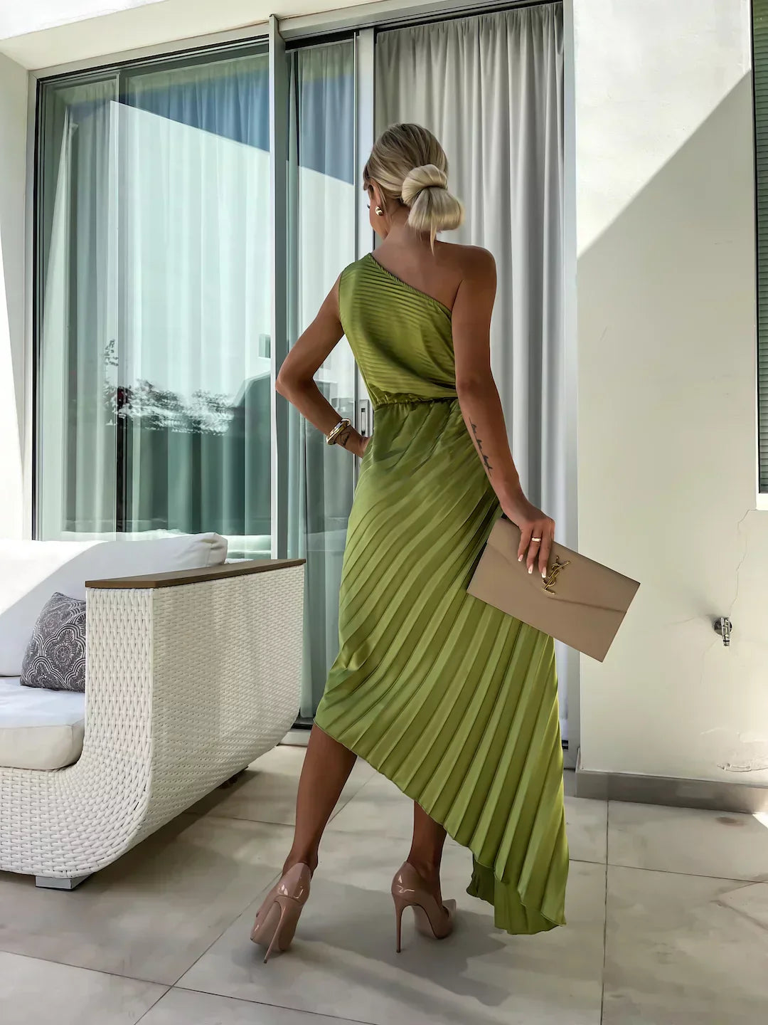 LIZBETH – ELEGANTES ROMANTISCHES DESIGN